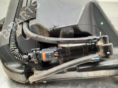 Windscreen washer tank PEUGEOT 308 III (FB_, FH_, FP_, F3_, FM_) PureTech 110 (FPHNPL) | BP23621761C113 