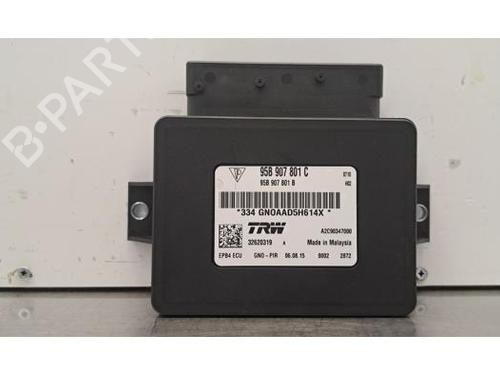 Used Electronic module Electronic module PORSCHE MACAN (95B) 3.0 S Diesel (258 hp) 40025658 40025658