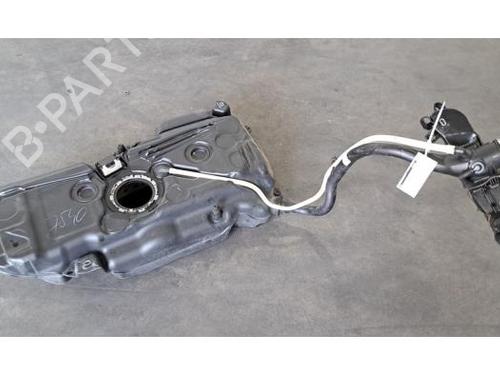 Used Fuel tank AUDI Q3 (F3B) 35 TDI (150 hp) 29468052