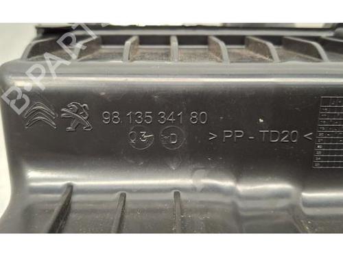 Air filter box OPEL CORSA F (P2JO) 1.2 (68) | BP31371956M87