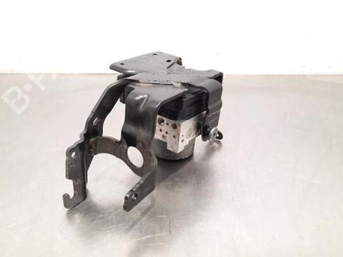 Used ABS pump PEUGEOT 208 II (UB_, UP_, UW_, UJ_) 1.5 BlueHDI 100 (102 hp) 23588627