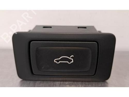 Used Switch AUDI Q3 (F3B) 35 TFSI (150 hp) 29317930
