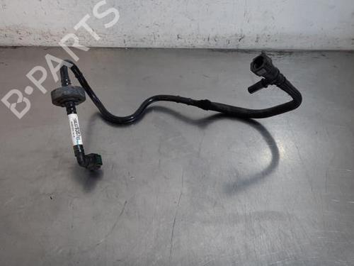 Used Pipe Pipe PEUGEOT 308 SW III (FC_, FJ_, FR_, F4_, FN_) 1.2 Hybrid 145 (145 hp) 40285670 40285670