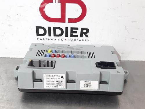 Used Fuse box Fuse box LAND ROVER DISCOVERY SPORT (L550) 2.0 D (150 hp) 10879692 10879692