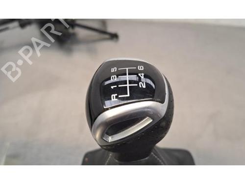 Gear lever AUDI Q2 (GAB, GAG) 35 TFSI | BP29170242M90 
