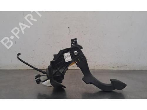 Clutch pedal OPEL VIVARO C Van (K0) 1.5 | BP36757768I13 - Image 4