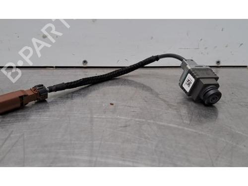 camera-mercedes-benz-glb-x247-2019-39153703 main image