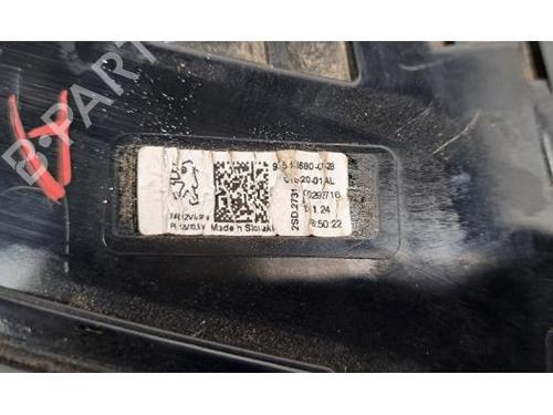 Left taillight PEUGEOT 308 III (FB_, FH_, FP_, F3_, FM_) PureTech 130 (FPHNSL, FPHNST) | BP28483782C34 