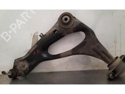 Used Right front suspension arm MERCEDES-BENZ VITO Van (W447) 110 CDI (447.601, 447.603, 447.605) (102 hp) 25585882