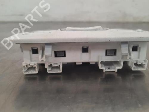 Interior roof light PEUGEOT 3008 II SUV (MC_, MR_, MJ_, M4_) 1.6 PureTech 180 (M45GFR, M45GFU) | BP23612282I8