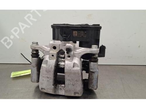 Right rear brake caliper TESLA MODEL Y (5YJY) Long Range All-wheel Drive | BP31633636M106 - Image 3