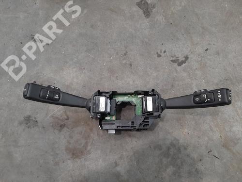 Used Switch Switch VOLVO V40 Hatchback (525) D2 (120 hp) 10870353 10870353