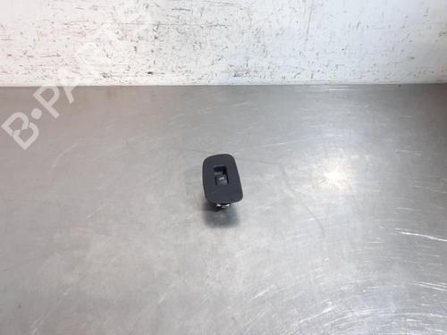 Used Switch VOLVO V60 II (225) D3 (150 hp) 31324236