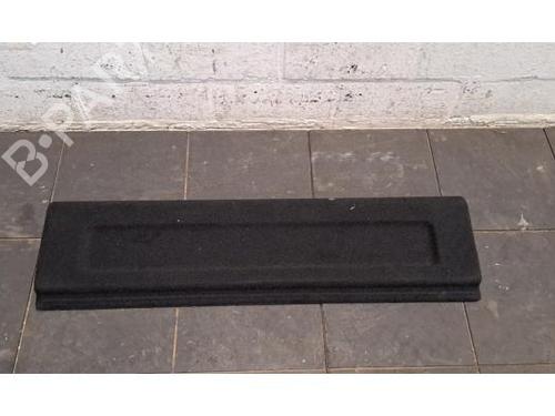 Used Rear parcel shelf PEUGEOT 308 III (FB_, FH_, FP_, F3_, FM_) PureTech 130 (FPHNSL, FPHNST) (131 hp) 31241657