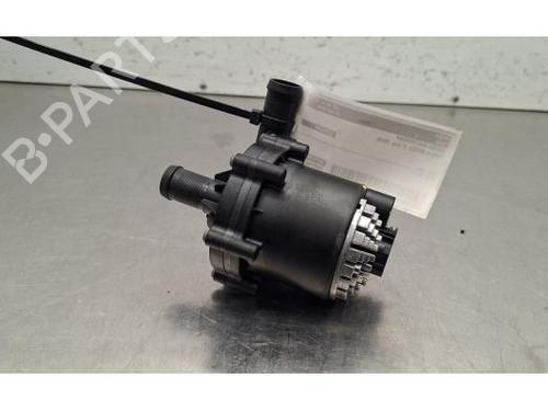 Used Auxiliary water pump Auxiliary water pump TESLA MODEL S (5YJS) 100D AWD (422 hp) 40288912 40288912
