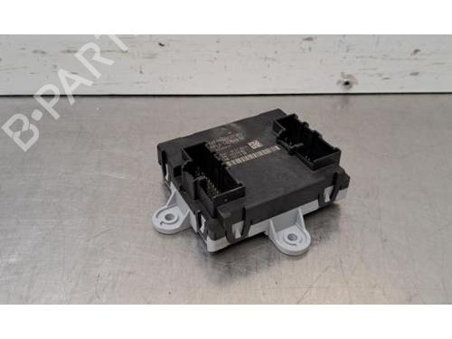 electronic-module-jaguar-f-pace-x761-2015-35772793 main image