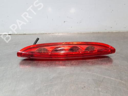 Used Third brake light PEUGEOT 208 I (CA_, CC_) 1.0 VTi (68 hp) 15233685
