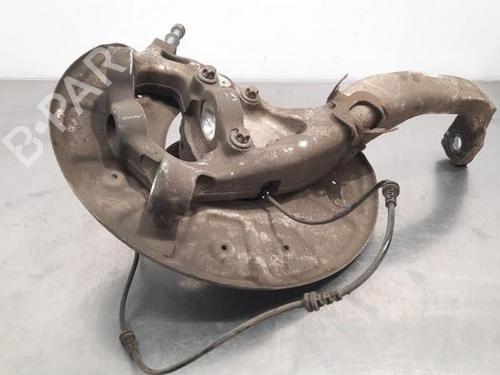 Used Left front steering knuckle MERCEDES-BENZ C-CLASS (W205) AMG C 63 S (205.087) (510 hp) 23588945