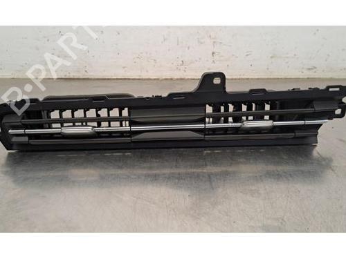 Used Air vent AUDI A3 Sportback (8YA, 8YF) 30 TFSI (110 hp) 26171712