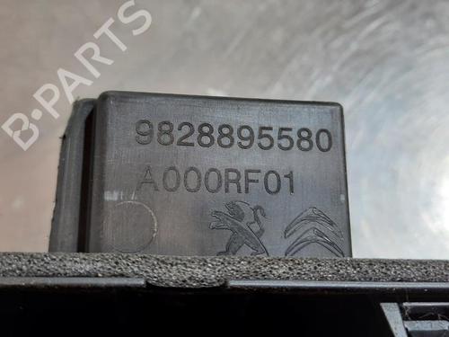 Rear spoiler PEUGEOT 208 II (UB_, UP_, UW_, UJ_) 1.5 BlueHDI 100 | BP19650263C96 