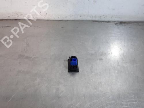 Warning switch VW GOLF VII (5G1, BQ1, BE1, BE2) 2.0 GTD | BP37288223I22 - Image 2