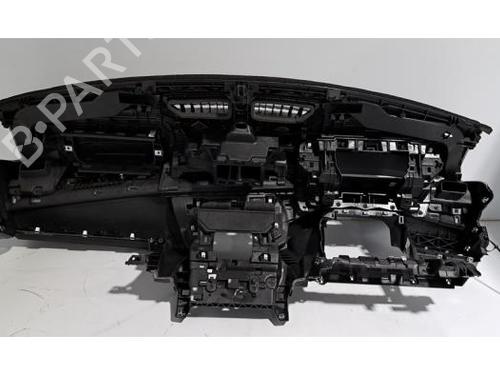 Dashboard PEUGEOT 308 III (FB_, FH_, FP_, F3_, FM_) Hybrid 136 (FPHPYC) | BP31273058C46 