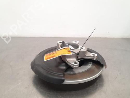 Used Right rear steering knuckle PEUGEOT 5008 II (MC_, MJ_, MR_, M4_) 2.0 BlueHDi 150 (MJAHXW, MJAHXH, MJAHXN, MJAHXV, MJAHXG) (150 hp) 15790246