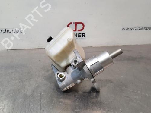 Used Brake master cylinder AUDI A4 B8 (8K2) 2.0 TDI quattro (150 hp) 15022327