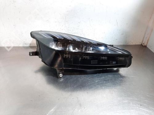 Used Right headlight MG MG 4 (EH32) EV XPOWER All-wheel Drive (435 hp) 31375061