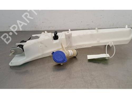 Used Windscreen washer tank PEUGEOT 308 III (FB_, FH_, FP_, F3_, FM_) PureTech 130 (FPHNSL, FPHNST) (131 hp) 28081708