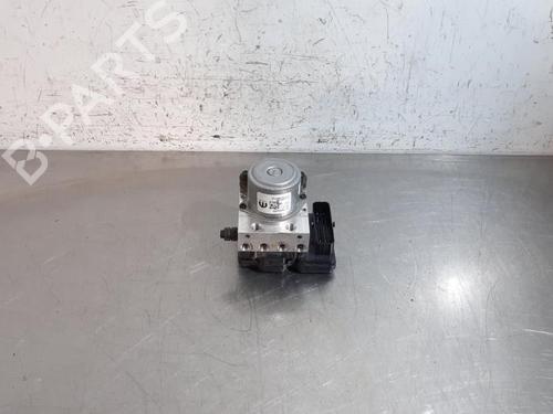 Used ABS pump PEUGEOT 2008 II (UD_, US_, UY_, UJ_, UR_, UC_) 1.2 Hybrid 136 (URHPYC, USHPY) (136 hp) 30915884