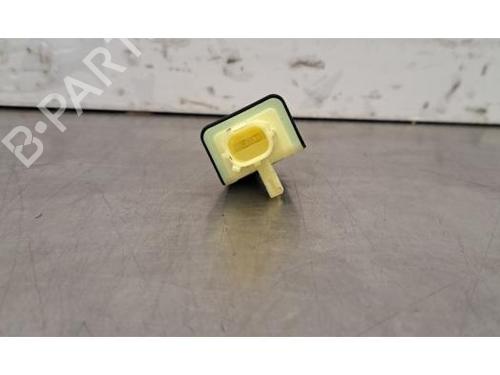 Elektronische module TOYOTA YARIS (_P21_, _PA1_, _PH1_) 1.5 Hybrid (MXPH10, MXPH11) | BP30806812M83