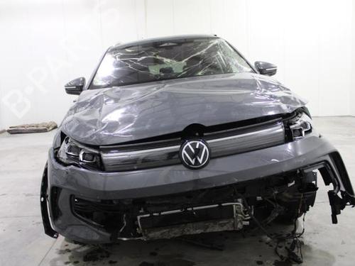 Rear center light VW TIGUAN (CT1) 1.5 eTSI | BP36281914I39  - Image 12