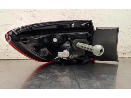 Right taillight RENAULT CLIO V (B7_) 1.5 Blue dCi 100 (B7AD) | BP39905779C35 - Image 3