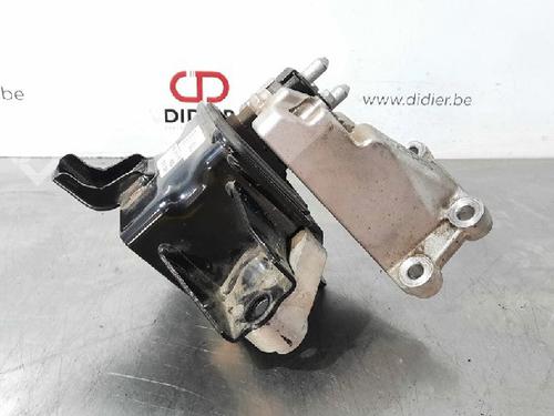 Used Engine mount Engine mount HYUNDAI TUCSON (TL, TLE) 1.6 CRDi (136 hp) 10875495 10875495
