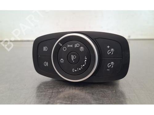 Forlygtekontakt Forlygtekontakt FORD TRANSIT V363 Van (FCD, FDD) 2.0 EcoBlue RWD (130 hp) 33612420 33612420