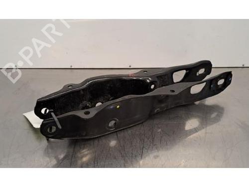 Braço suspensão trás esquerdo BMW X5 (G05, F95) xDrive 50 e Plug-in-Hybrid (489 hp) 31165264