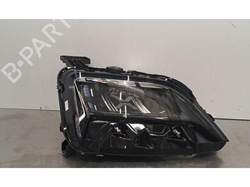 Used Right headlight Right headlight RENAULT 5 E-Tech 150 (150 hp) 40240898 40240898