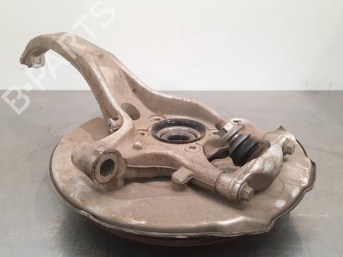 Used Left front steering knuckle VOLVO V60 II (225) B5 Mild-Hybrid AWD (250 hp) 17566129