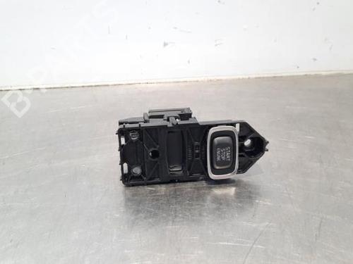 Used Switch VOLVO XC60 I SUV (156) D4 (190 hp) 17112412