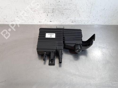 Used Fuel intake system PEUGEOT 308 III (FB_, FH_, FP_, F3_, FM_) PureTech 130 (FPHNSL, FPHNST) (131 hp) 28684732