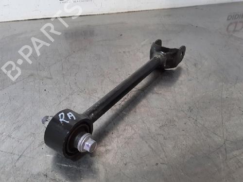 Right rear suspension arm TOYOTA COROLLA Saloon (_E21_) 1.6 VVTi (ZRE210) | BP10871117M15 