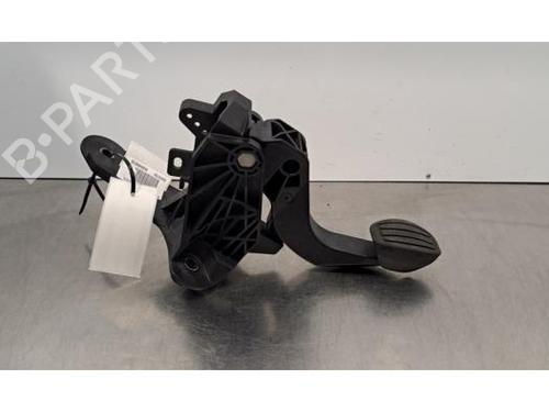 Pédale d'embrayage CITROËN C3 IV (CC_, CB_) 1.2 PureTech 100 (CCHPV4) (101 hp) 30927395