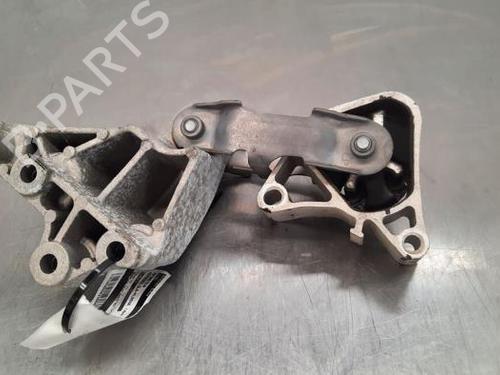 Engine mount MERCEDES-BENZ GLA-CLASS (X156) GLA 220 CDI (156.903) | BP23613188M89 