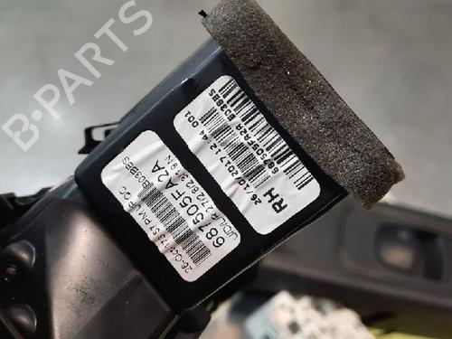 Used Warning switch NISSAN MICRA V (K14) 0.9 IG-T (90 hp) 17110665