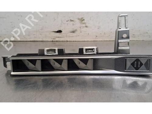 Commutateur Commutateur DS DS 7 Crossback (J4_, JR_, JC_) E-TENSE 225 (J4DGZU, J45GQU) (224 hp) 36366409 36366409