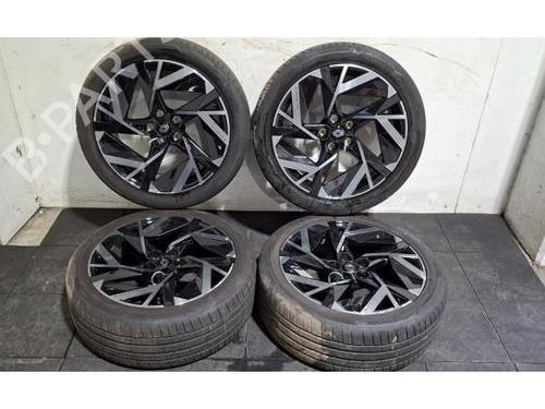 Used Rim RENAULT ARKANA I (LCM_, LDN_) 1.6 E-TECH 145 (LDMU) (143 hp) 29739138