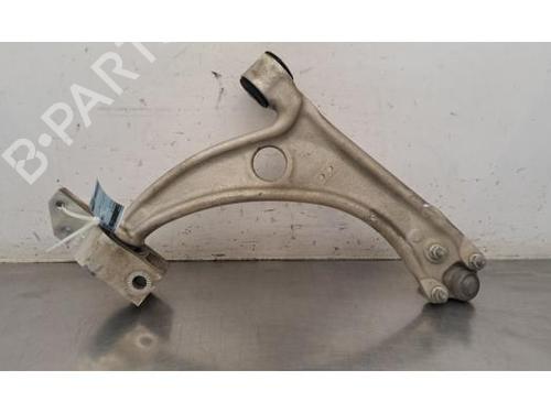 Used Left front suspension arm Left front suspension arm AUDI Q3 (8UB, 8UG) 2.0 TDI (150 hp) 34433420 34433420