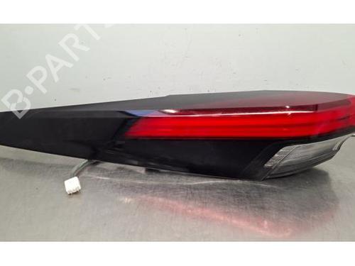 Venstre baglygte Venstre baglygte TOYOTA C-HR (_X2_, _H2_) Hybrid (ZYX20) (140 hp) 33917827 33917827