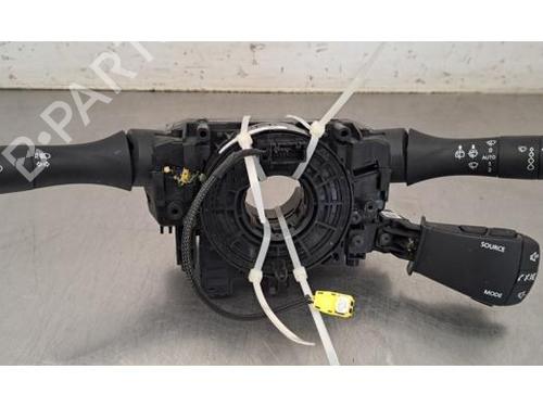 Used Steering column stalk DACIA DUSTER (HM_) 1.5 dCi 115 (HMAD) (116 hp) 32739743